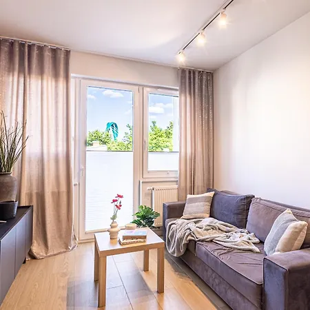 2homerent Babia Wies 12 アパート